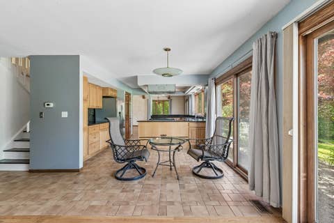 Tiny photo for 1191 Hunters Lane, Libertyville, IL 60048 (MLS # 12684921)