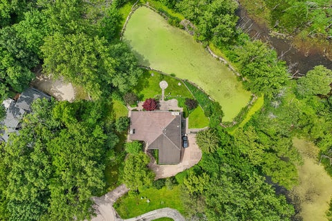 Tiny photo for 1191 Hunters Lane, Libertyville, IL 60048 (MLS # 12684921)
