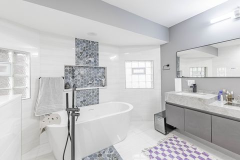 Tiny photo for 7335 S Greenwood Avenue, Chicago, IL 60619 (MLS # 12460591)