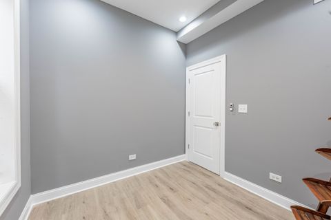 Tiny photo for 7335 S Greenwood Avenue, Chicago, IL 60619 (MLS # 12460591)