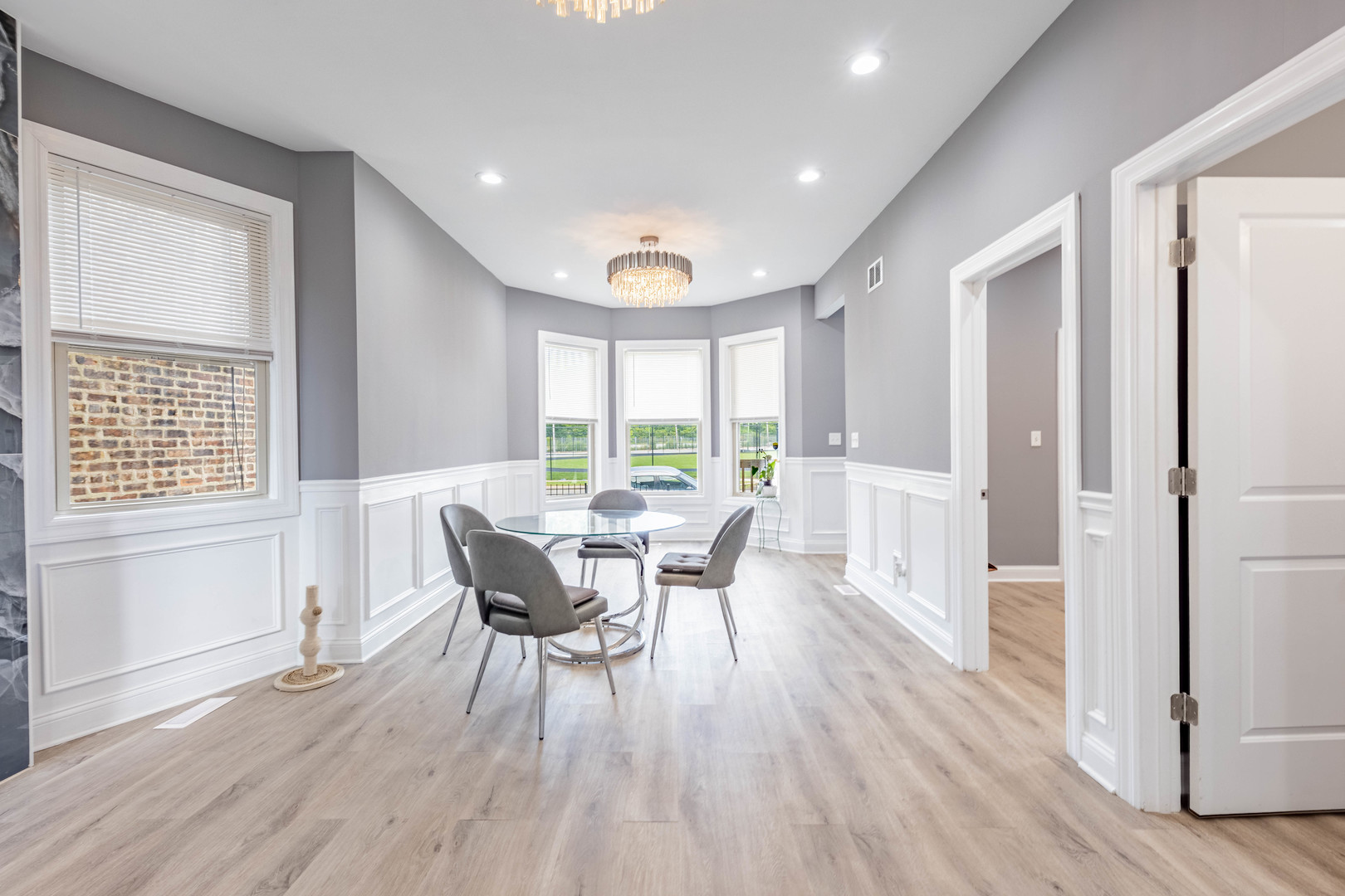 7335 S Greenwood Avenue