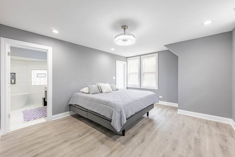 Tiny photo for 7335 S Greenwood Avenue, Chicago, IL 60619 (MLS # 12460591)