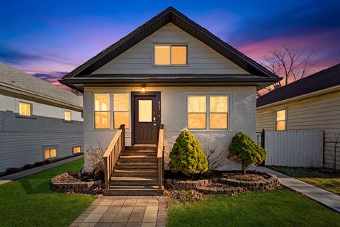 Photo of 607 N 9th Avenue, Maywood, IL 60153 (MLS # 12546636)