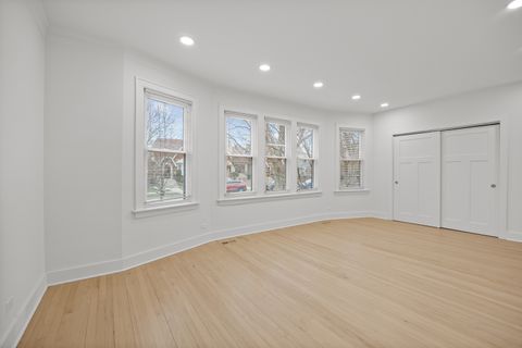 Tiny photo for 6119 N Mason Avenue, Chicago, IL 60646 (MLS # 12584442)