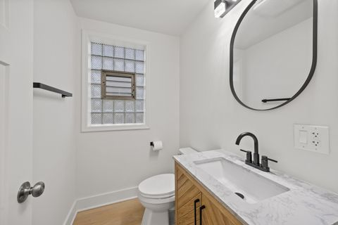 Tiny photo for 6119 N Mason Avenue, Chicago, IL 60646 (MLS # 12584442)
