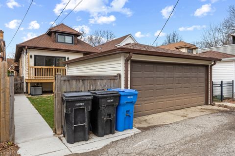 Tiny photo for 6119 N Mason Avenue, Chicago, IL 60646 (MLS # 12584442)