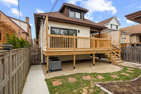 Tiny photo for 6119 N Mason Avenue, Chicago, IL 60646 (MLS # 12584442)