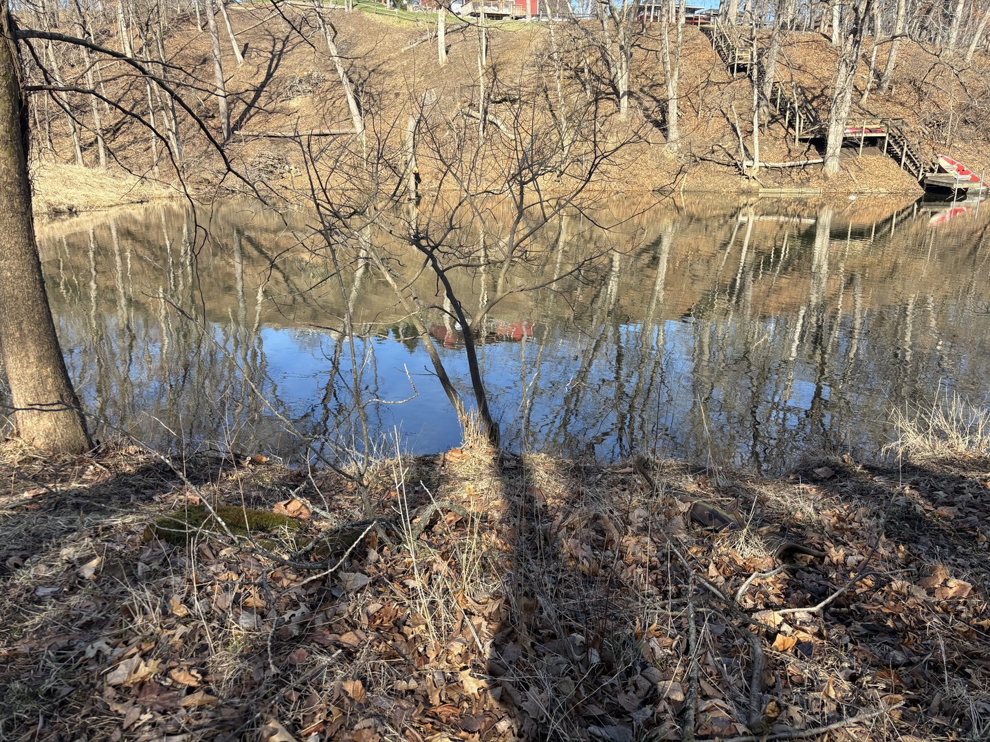 1668 Lakeside Court