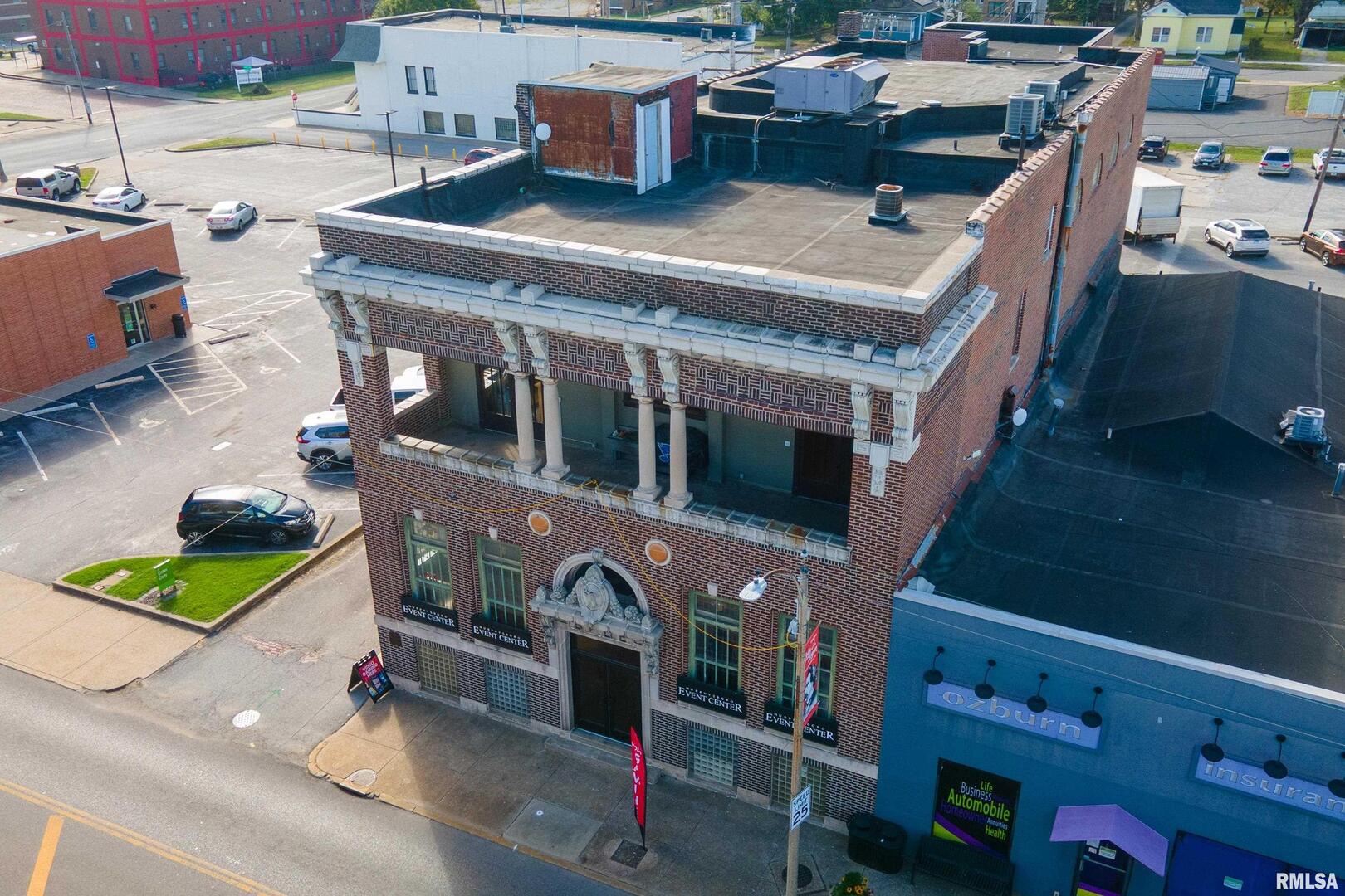 1329 WALNUT Street