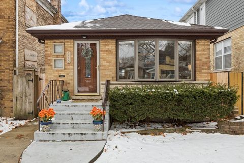 6530 N Oliphant Avenue Chicago IL 60631