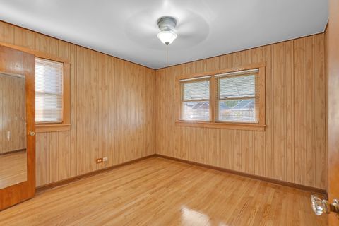 Tiny photo for 31 46th Avenue, Bellwood, IL 60104 (MLS # 12502128)