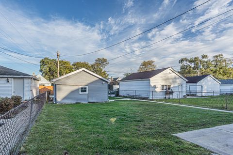 Tiny photo for 31 46th Avenue, Bellwood, IL 60104 (MLS # 12502128)