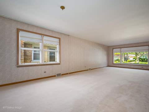 Tiny photo for 9420 Lawler Avenue, Skokie, IL 60077 (MLS # 12711926)