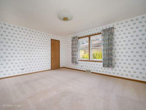 Tiny photo for 9420 Lawler Avenue, Skokie, IL 60077 (MLS # 12711926)