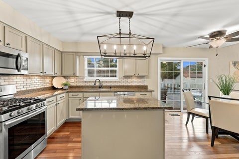 Tiny photo for 502 Saratoga Court, Oswego, IL 60543 (MLS # 12735493)