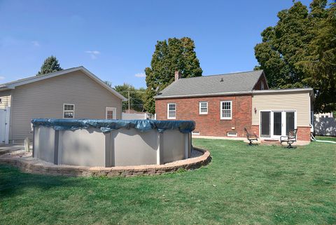 Tiny photo for 305 E 12th Street, Streator, IL 61364 (MLS # 12485494)