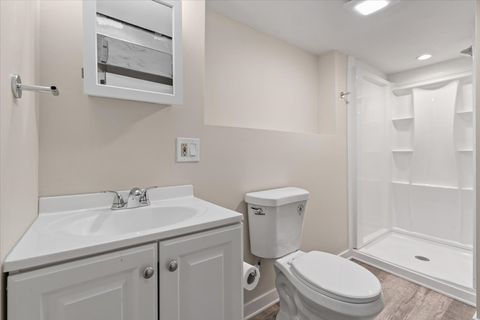 Tiny photo for 4550 N Knox Avenue, Chicago, IL 60630 (MLS # 12521229)
