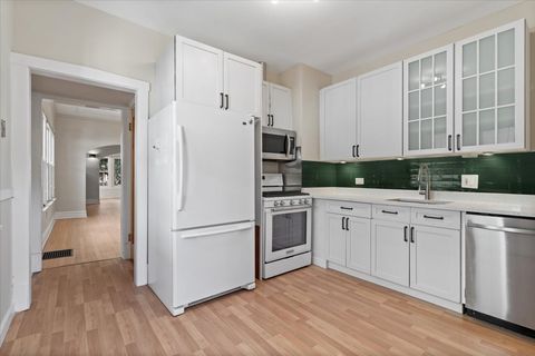 Tiny photo for 4550 N Knox Avenue, Chicago, IL 60630 (MLS # 12521229)