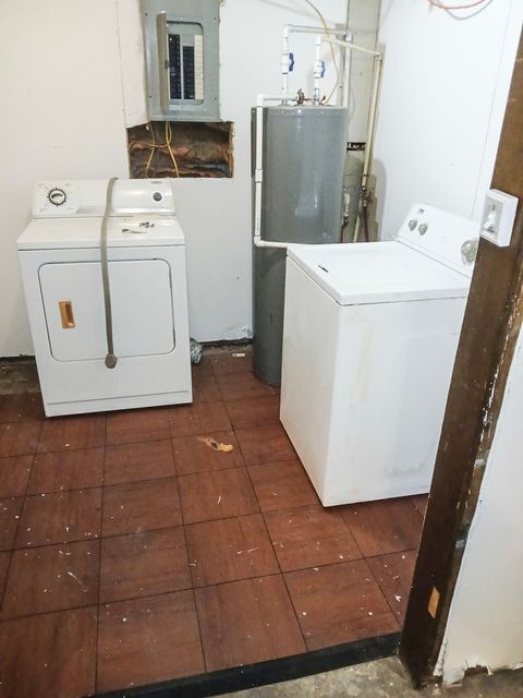 Tiny photo for 2112 E 2400 North Road, Watseka, IL 60970 (MLS # 12521940)