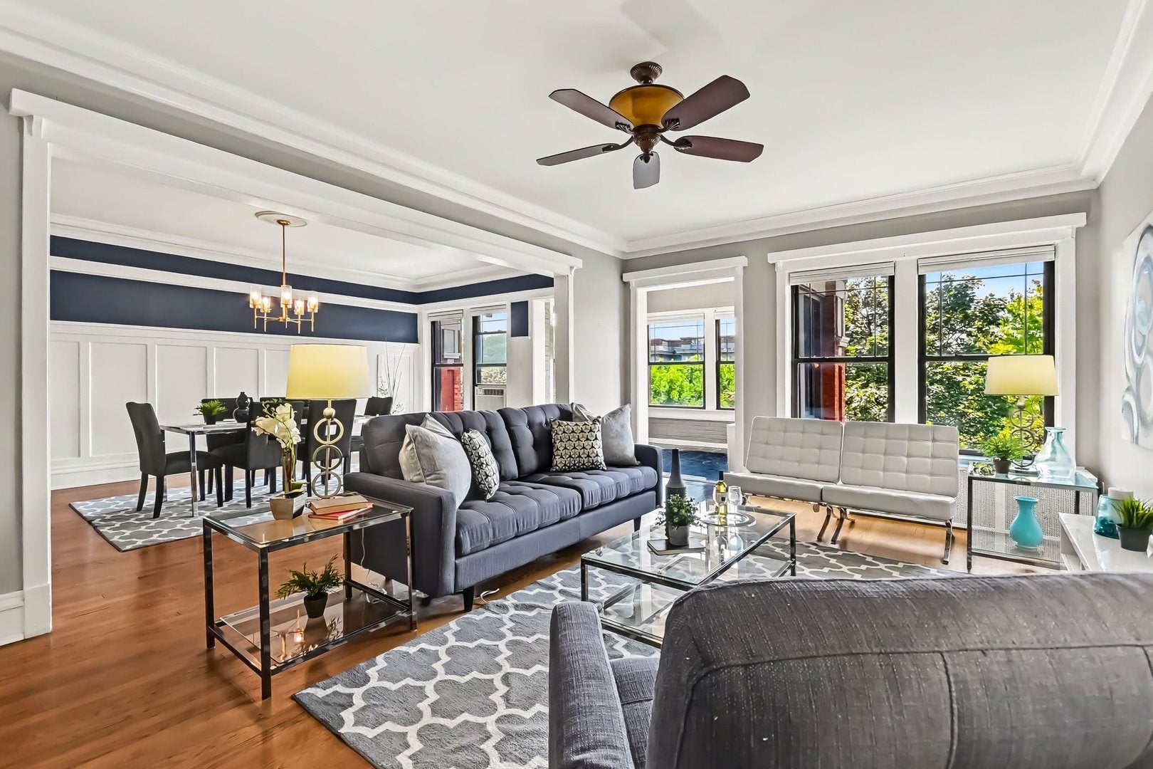 1140 E Hyde Park Boulevard 3D