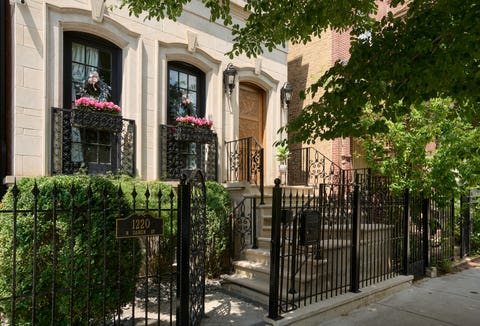 Photo of 1220 N Damen Avenue, Chicago, IL 60622 (MLS # 12718791)
