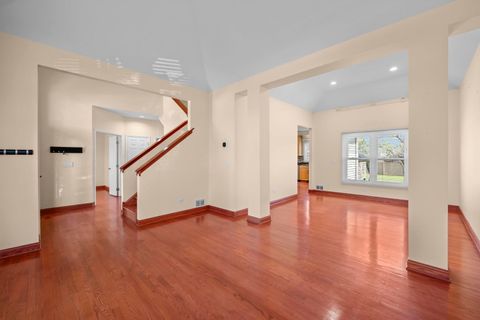 Tiny photo for 155 Lilac Lane, Wheeling, IL 60090 (MLS # 12602586)