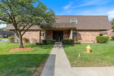 Photo of 11134 Northwest Road #2C, Palos Hills, IL 60465 (MLS # 12499817) Photo of 11134 Northwest Road #2C, Palos Hills, IL 60465 (MLS # 12499817)