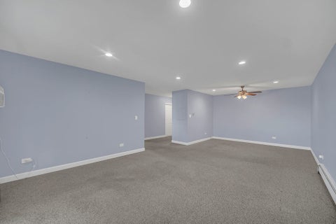 Tiny photo for 1331 S Finley Road #212, Lombard, IL 60148 (MLS # 12782638)