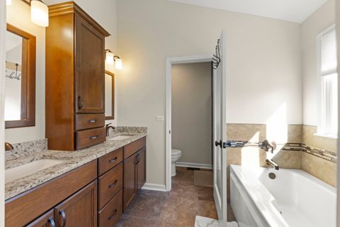 Tiny photo for 2723 Rosehall Lane, Aurora, IL 60503 (MLS # 12508306)