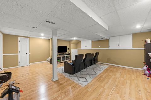 Tiny photo for 2723 Rosehall Lane, Aurora, IL 60503 (MLS # 12508306)