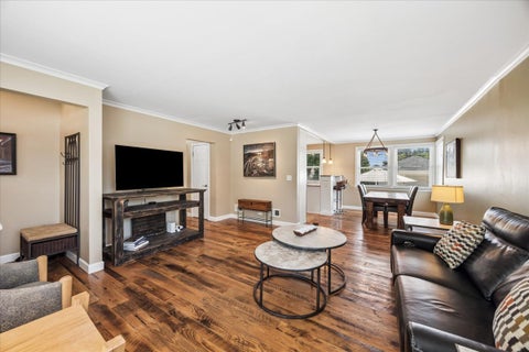 Tiny photo for 1871 Hawthorne Avenue, Westchester, IL 60154 (MLS # 12748888)