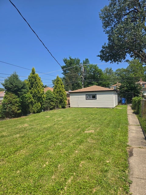 Tiny photo for 8505 S King Drive, Chicago, IL 60619 (MLS # 12740516)