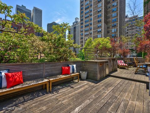 Tiny photo for 37 E Elm Street, Chicago, IL 60611 (MLS # 12613429)