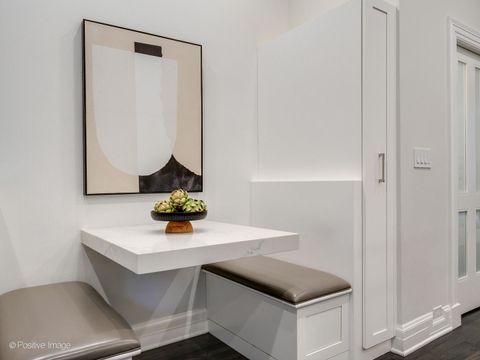 Tiny photo for 37 E Elm Street, Chicago, IL 60611 (MLS # 12613429)