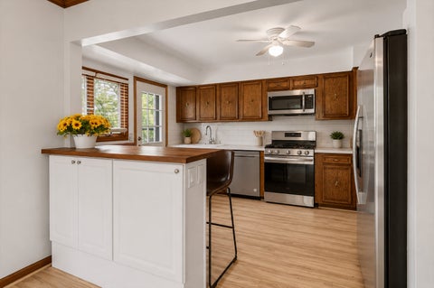 Tiny photo for 6702 Pershing Court, Woodridge, IL 60517 (MLS # 12587291)