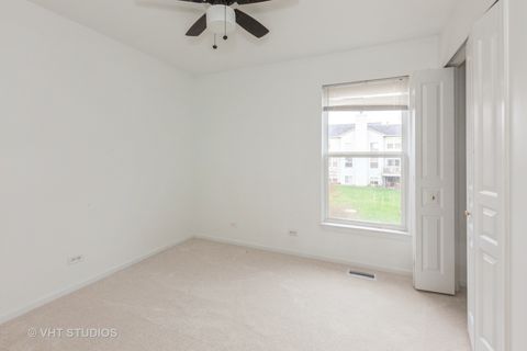 Tiny photo for 1110 OAKHILL Drive, Aurora, IL 60502 (MLS # 12502794)