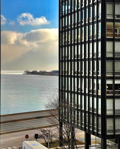 Photo of 880 N Lake Shore Drive #25H, Chicago, IL 60611 (MLS # 12678657)