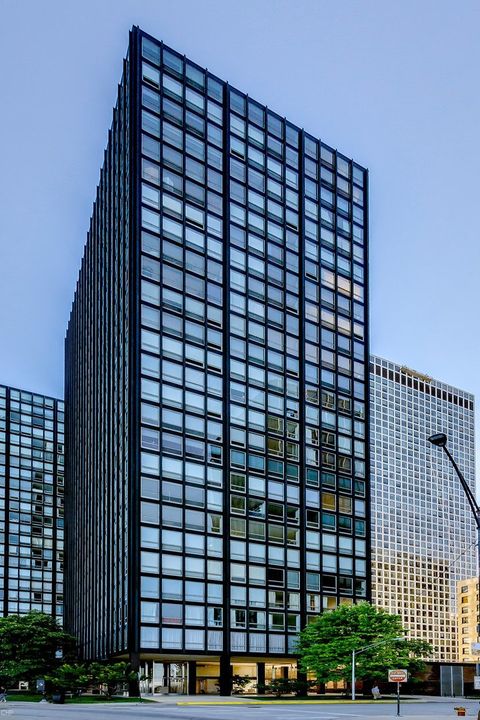 Tiny photo for 880 N Lake Shore Drive #25H, Chicago, IL 60611 (MLS # 12678657)