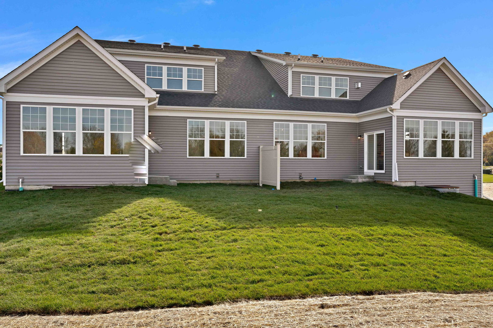 1048 Quarry Court 13