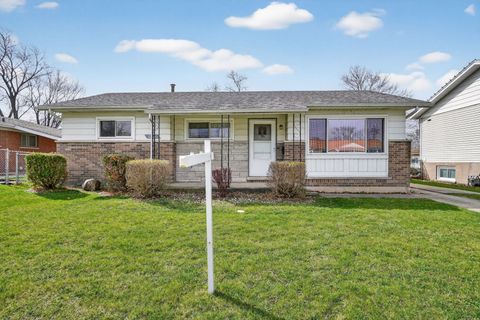 Photo of 6717 165th Street, Tinley Park, IL 60477 (MLS # 12652269)