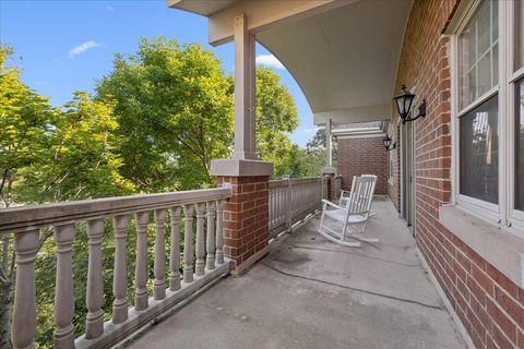 Tiny photo for 940 Augusta Way #304, Highland Park, IL 60035 (MLS # 12505712)