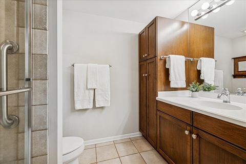 Tiny photo for 940 Augusta Way #304, Highland Park, IL 60035 (MLS # 12505712)