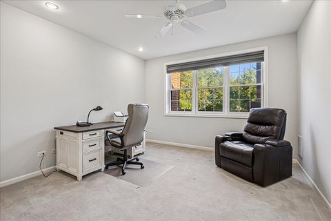 Tiny photo for 940 Augusta Way #304, Highland Park, IL 60035 (MLS # 12505712)