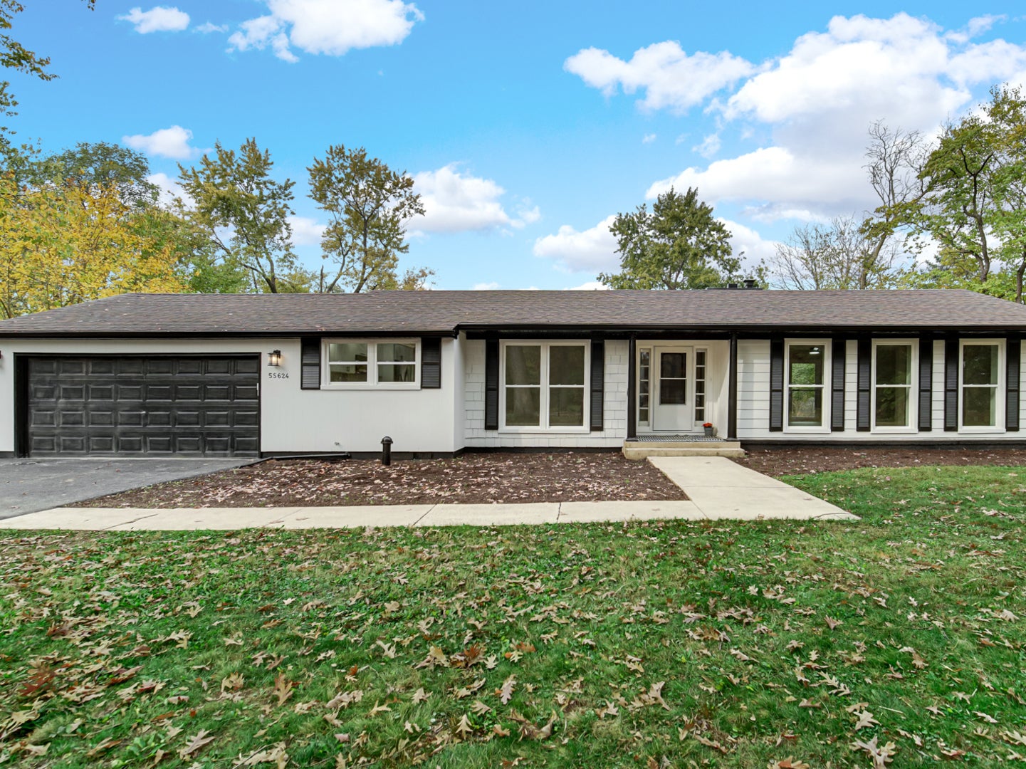 5S624 Vest Avenue