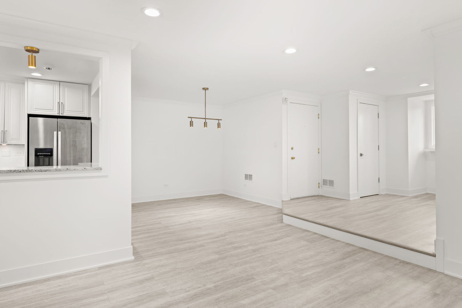 5816 Wolf Road 3B