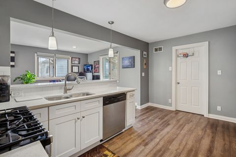 Tiny photo for 168 Bedford Road, Bolingbrook, IL 60440 (MLS # 12477461)