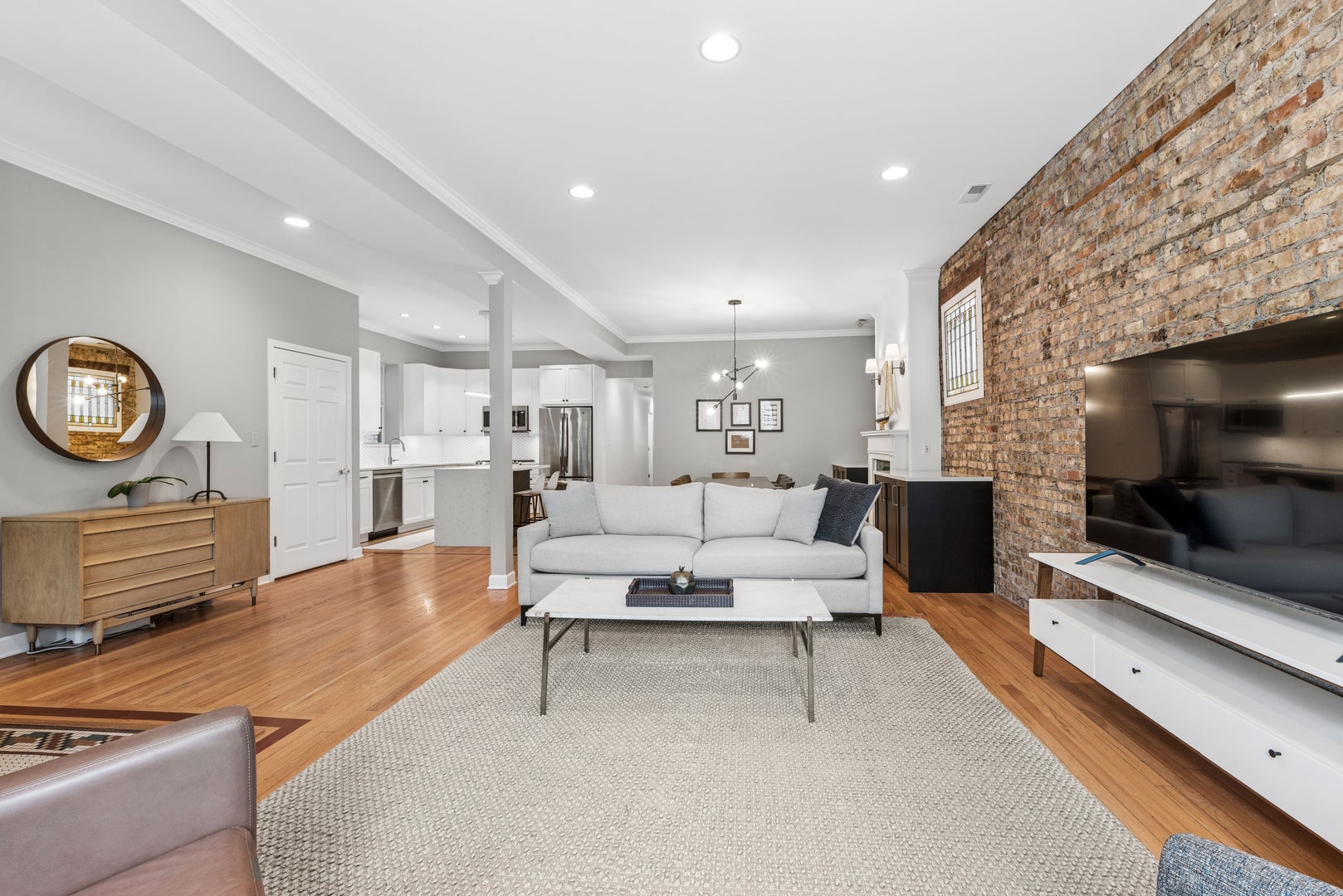 1428 W Olive Avenue 2