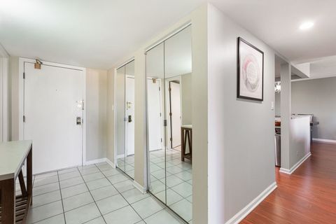 Tiny photo for 450 Plum Creek Drive #410, Wheeling, IL 60090 (MLS # 12510250)