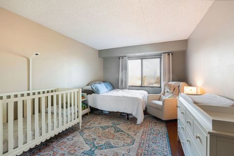 Tiny photo for 450 Plum Creek Drive #410, Wheeling, IL 60090 (MLS # 12510250)