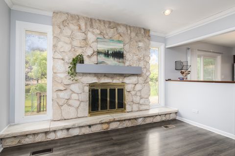 Tiny photo for 133 W King George Court, Palatine, IL 60067 (MLS # 12575597)